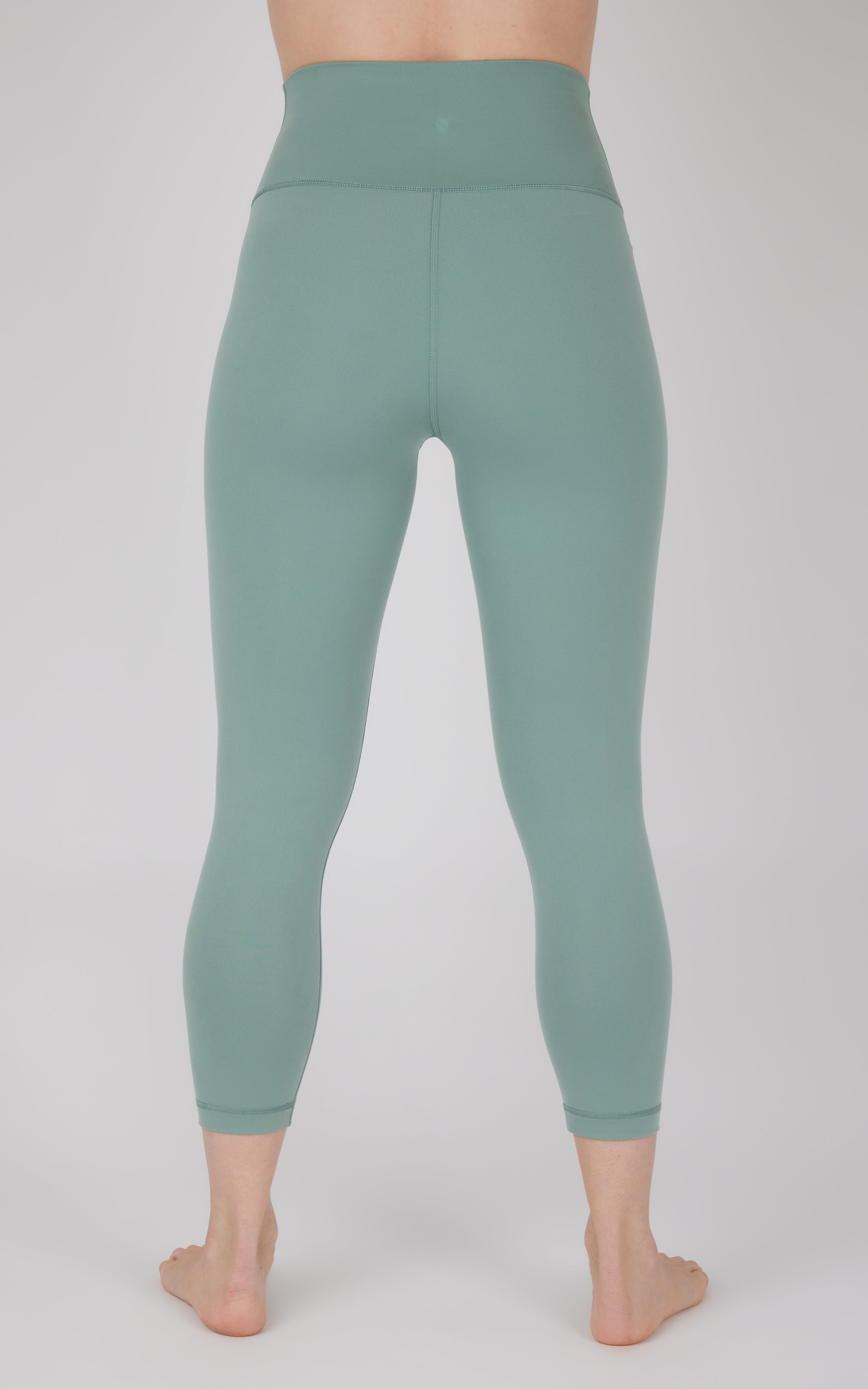 Lux Everyday High Waist Capri Legging