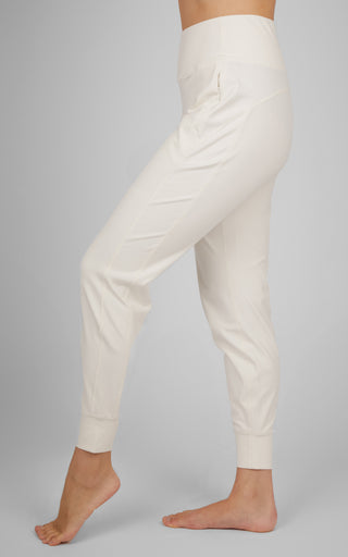 Yogalicious - Women's Lux Side Pocket Straight Leg Pant - Gardenia