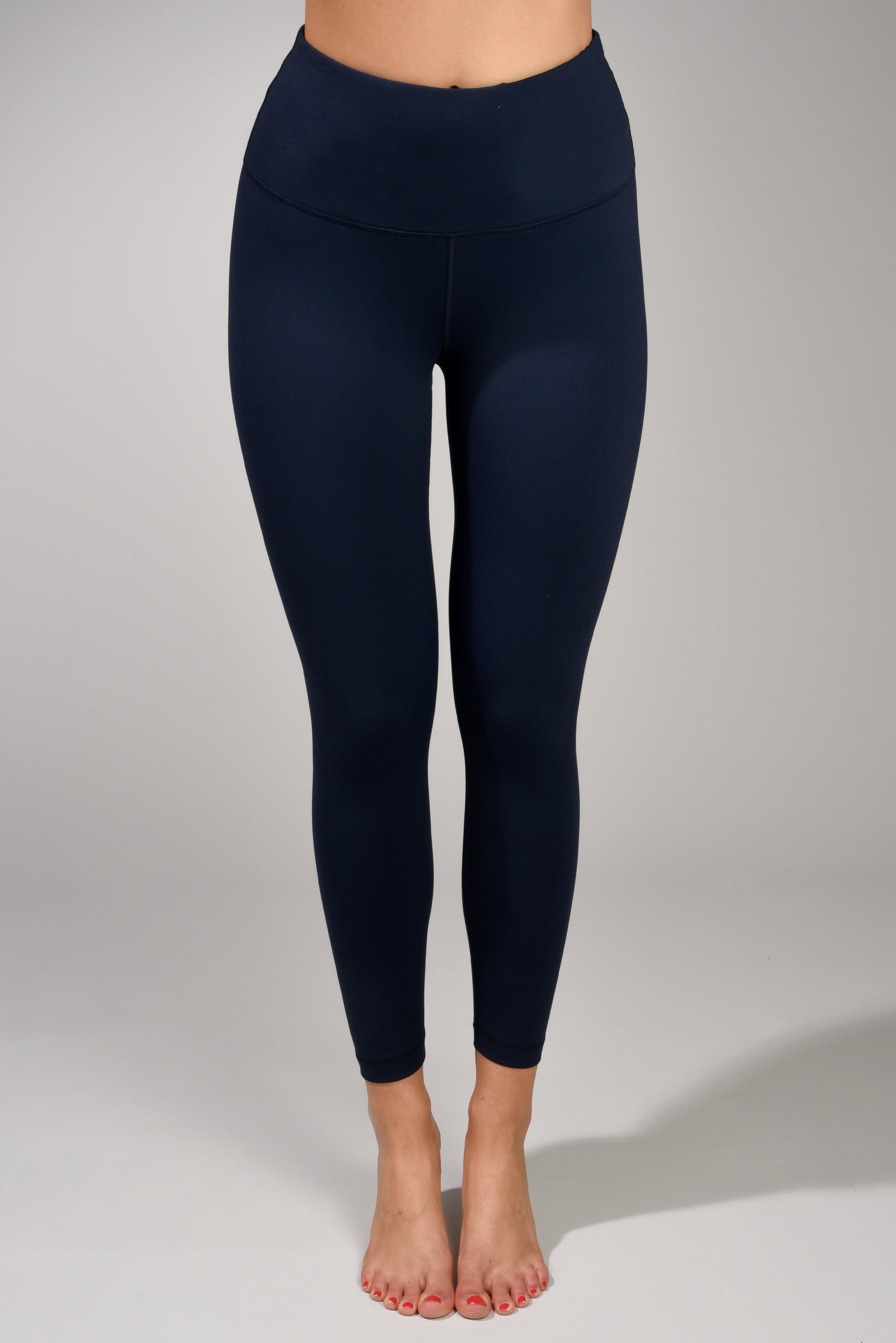 Latex Leggings - Just wow 😍 Rate 1-10! Glossy spandex leggings at link in  bio! 🔍Search for: Glam Girl Glossy Spandex High Waist Leggings  https://www.lalelook.com/product/glam-girl-glossy-spandex-high-waist- leggings/ @fainka.mmmi | Facebook