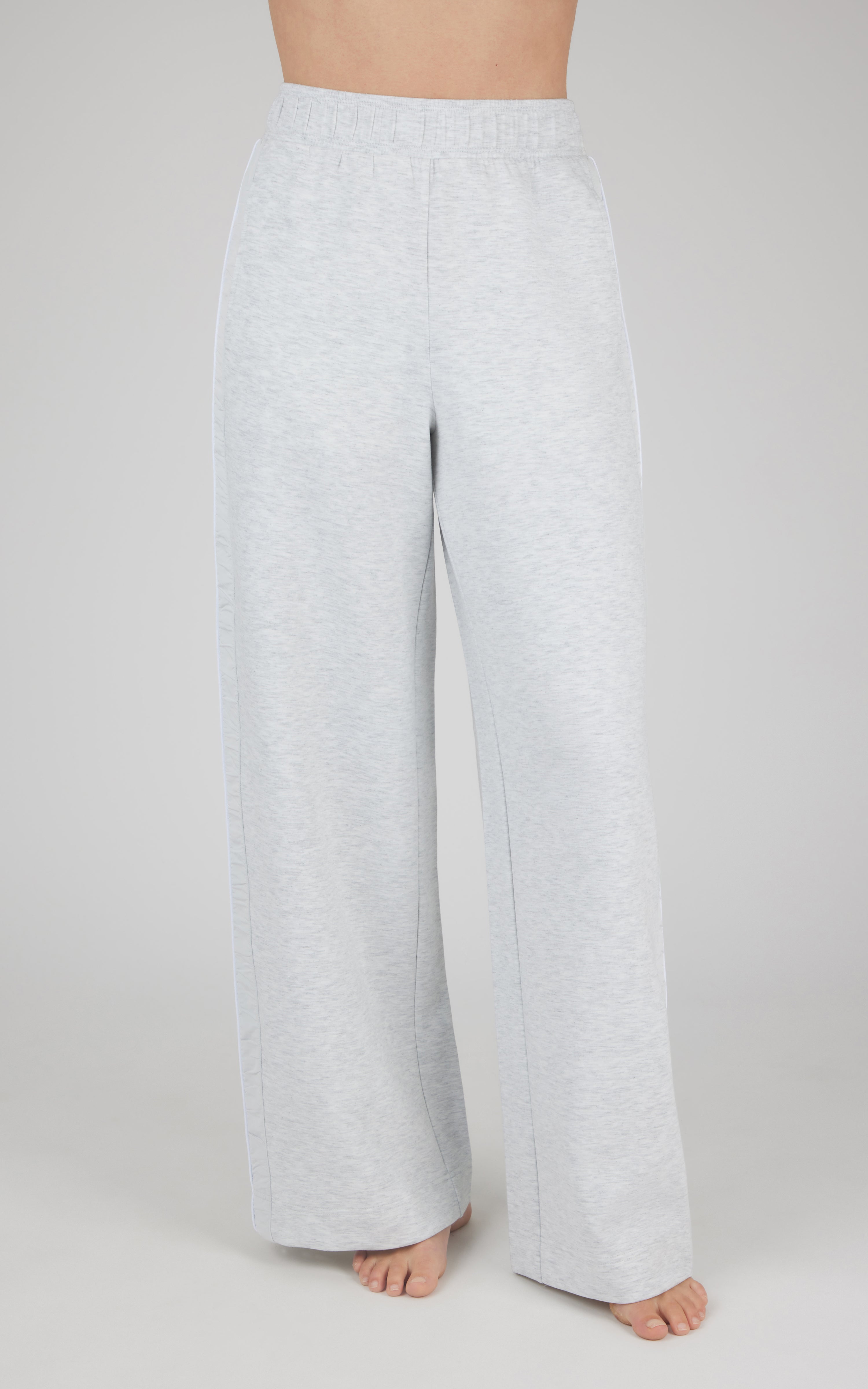 Scuba Divergent Wide Leg Pant with Contrast Radiant Paneling