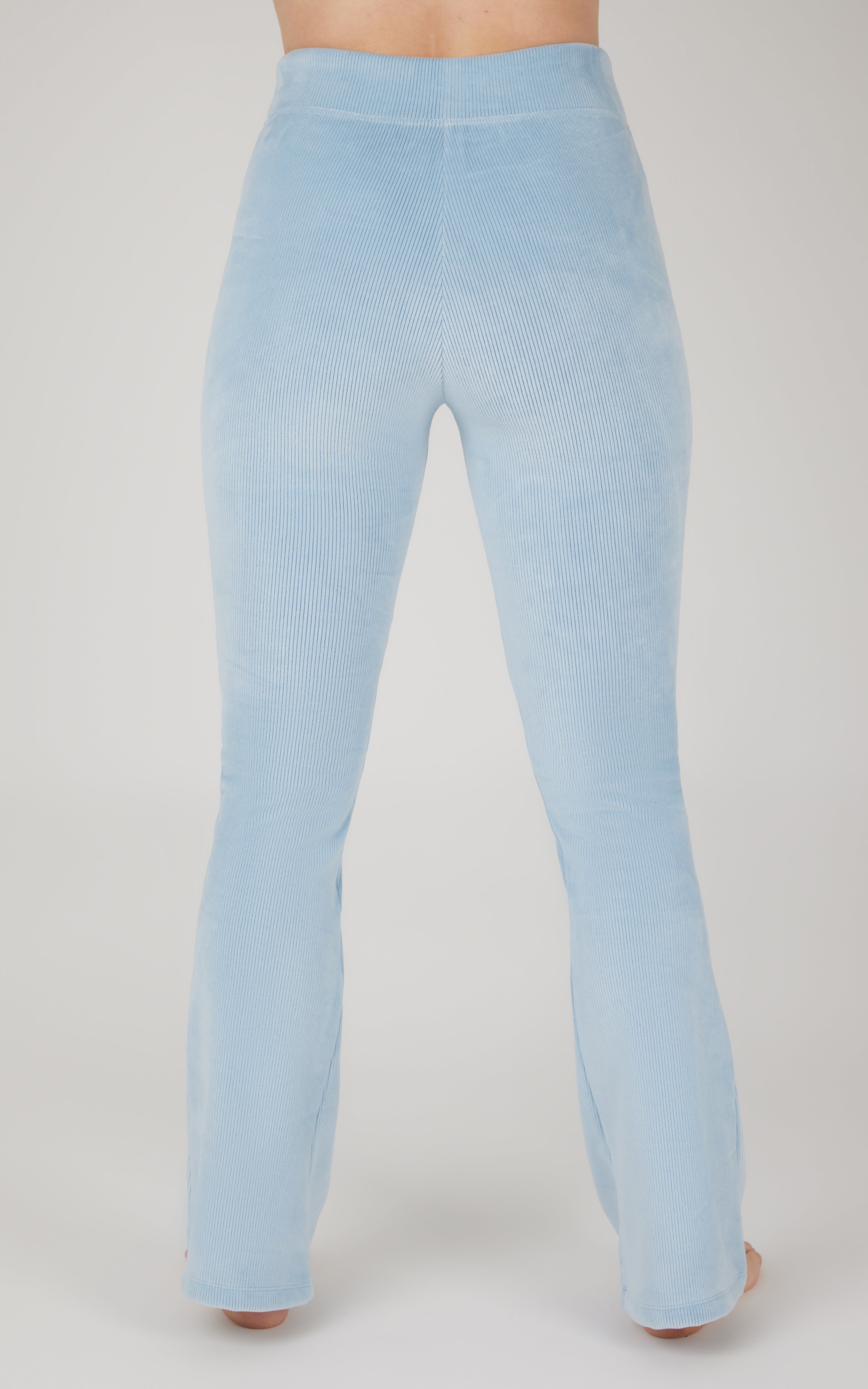 Dreamy Velour Ribbed Halo Flared Pant